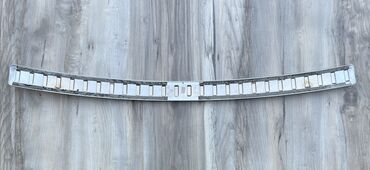 Бампер и комплектующие: Накладка на бампер Nissan, Б/у, Оригинал — 5