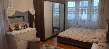 laçında kirayə evlər: Ev kiraye verilir.1200 xetai metrosunun yani caspi liseyi ile uzbeuz