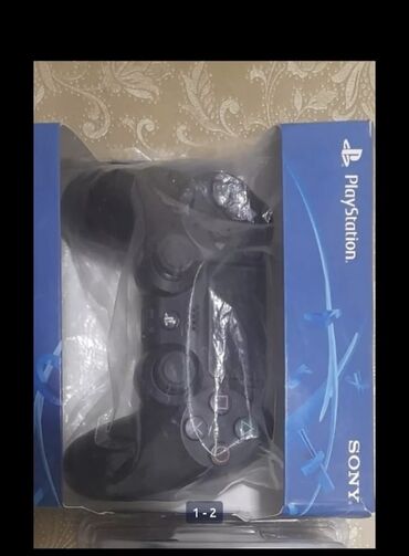 en ucuz oyun konsolu: Playstation 4 üçün coystik,çox əla və ideal vəziyyətdədir