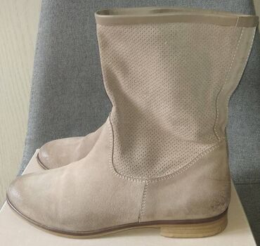 Ostala ženska obuća: Letnje italijanske kožne čizme kao nove 37 Italijanske čizme — 8