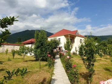 ipoteka ile evler: Oğuz, 220 kv. m, 7 otaqlı, Hovuzsuz, Qaz, İşıq, Su at lalafo.az ipoteka ile evler: Oğuz, 220 kv. m, 7 otaqlı, Hovuzsuz, Qaz, İşıq, Su