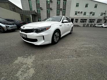 gazel satisi: Kia Optima Hybrid – sedan Xüsusiyyətlər: - Yanacaq sistemi: hibrid — 3