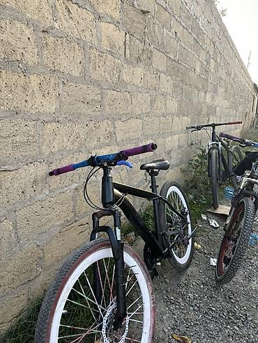 Velosipedlər: Satılır heç bir problemi yoxdur qabaq tormuz çixarilib aliciya üsdünde — 2