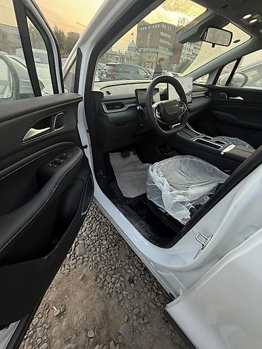 dodge caravan: Dongfeng : 2026 г., 0.1 л, Автомат, Электромобиль, Минивэн — 7