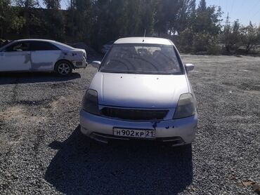 Honda: Honda Stream: 2000 г., 2 л, Автомат, Бензин, Универсал