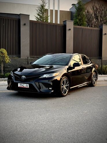 продажа хендай акцент: Toyota Camry: 2020 г., 2.5 л, Автомат, Гибрид, Седан