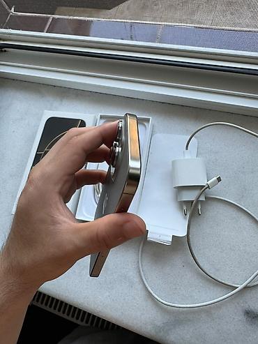 iphone başlığ: IPhone 16 Pro, White Titanium, Simsiz şarj — 6