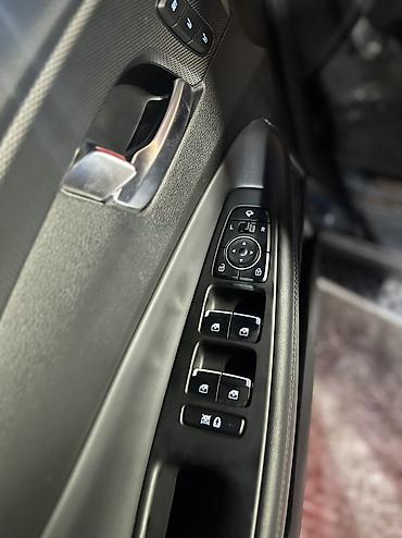 Hyundai: Hyundai Santa Fe: 2020 г., 2 л, Автомат, Бензин — 10