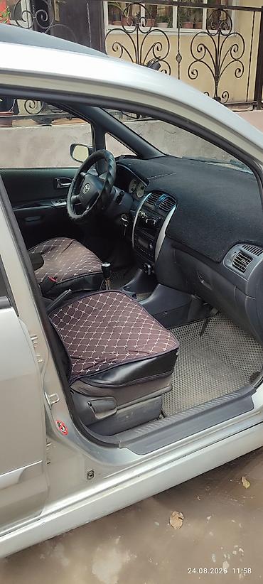 mazda 3 2005: Mazda PREMACY: 2003 г., 2 л, Механика, Бензин, Минивэн — 5