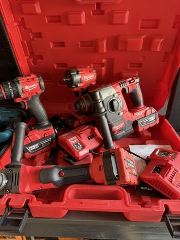 купить бу набор инструментов: Набор аккумуляторного инструмента Milwaukee M18 (в кейсе) Состав