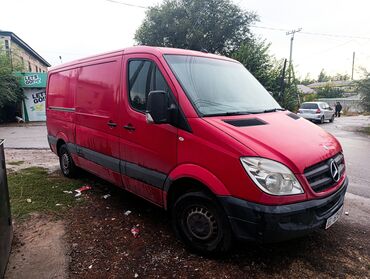 трактор 25 т: Легкий грузовик, Mercedes-Benz, Стандарт