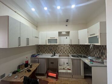 işlənmiş quxna mebeli: *MƏTBƏX mebeli :-TƏCİLİ SATILIR*‼️ QİYMƏT:-350₼ ÖLÇÜ:-5m yaxın