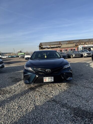 Toyota Camry: 2018 г., 2.5 л, Автомат, Бензин, Седан