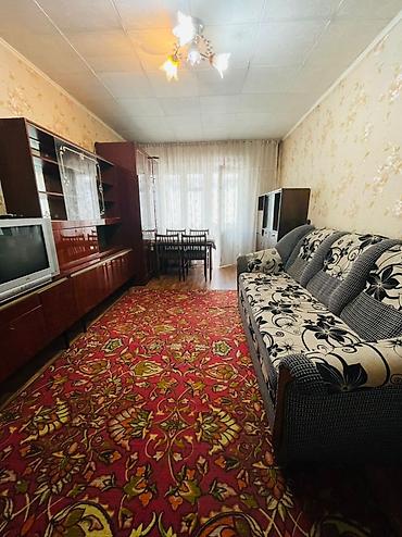 чуй квартира: 2 комнаты, 45 м², ул. Алматинка / Чуй 104 серия, 3 этаж, Старый ремонт — 1