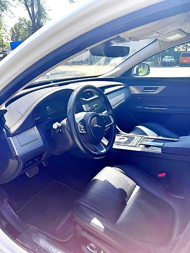 Aston Martin: Jaguar XF: 2020 г., Автомат, Седан — 2