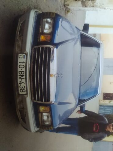 gurcustan masin bazari: Mercedes-Benz S 500: 3.2 l | 1990 il Sedan