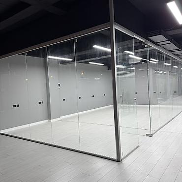 Аренда офисов: Аренда офисов, 20 м², В торговом центре, 1 линия — 13