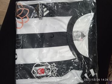 İdman formaları: Futbolku — 4