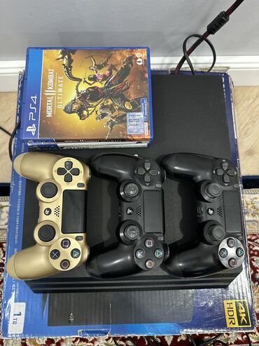 PS4 (Sony PlayStation 4): PS4 (Sony PlayStation 4)