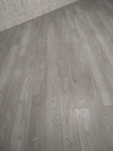 Digər ixtisaslar: Her cur laminat ve parketin vurulmasi gozel ve selqeli is goruruk — 6