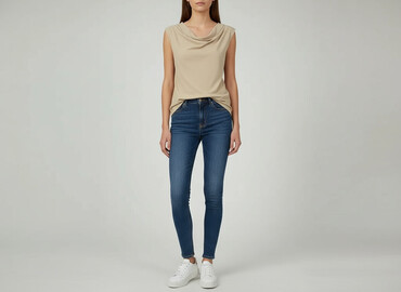 guess oversized t shirty: Intimissimi, Women`s T-shirt, size S