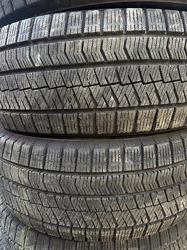 Шины 215 / 55 / R 18, Зима, Б/у, Пара, Легковые, Япония, Bridgestone