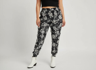 marks and spencer piżamy damskie: Material trousers for women, size XL
