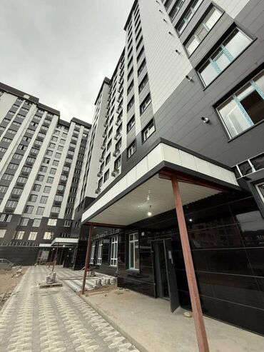 дешевые квартиры в оше: 3 комнаты, 57 м², Элитка, 13 этаж, ПСО (под самоотделку)