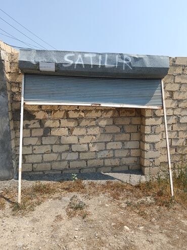 ikinci əl generatorların satışı: Jaluz qapı satılır 3 mert 2.90 jaluz Şəmkirde satılır istəyən yazsın