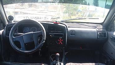Volkswagen Passat: 1992 г., 1.8 л, Кол менен иштөөчү, Бензин, Седан lalafo.kg да — 2 Volkswagen Passat: 1992 г., 1.8 л, Кол менен иштөөчү, Бензин, Седан — 2