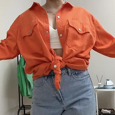 Блузки: - Универсальная база: сочетается с лонгсливами, свитерами и рубашками — 1