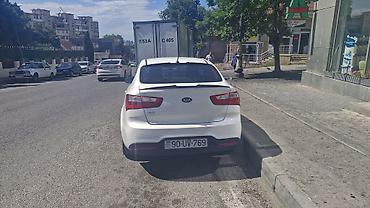 kia rio kompressor: Kia Rio: 1.4 l | 2014 il Sedan — 4