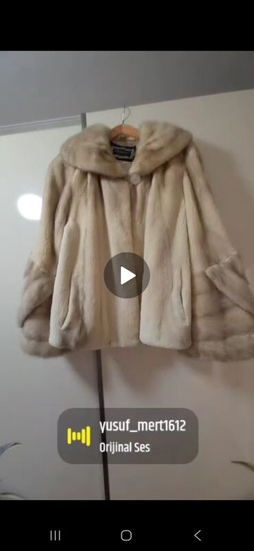 теплые мужские шарфы: Mink kürk pelerin – krem/şampan rəng palto - Model: qısa pelerin