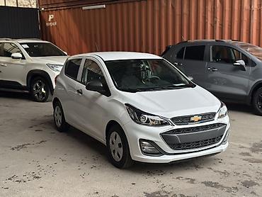 Chevrolet: Chevrolet Spark: 2020 г., 1 л, Бензин, Хэтчбэк — 3