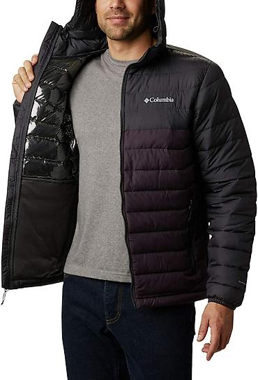 Куртки: Оригинал, хл, такие куртки по 300$ стоят. месяц носилась, отдам за — 2