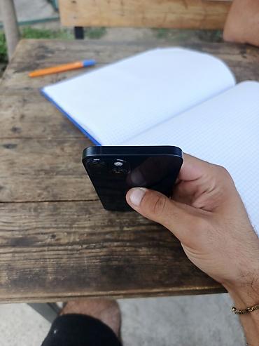 Mobil telefon və aksesuarlar: IPhone 13, Qara, Face ID — 3