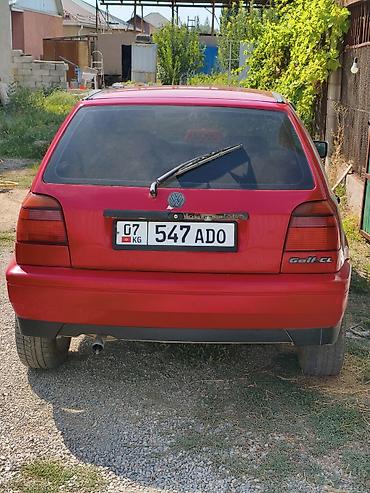четырка цена: Volkswagen Golf: 1993 г., 1.8 л, Механика, Бензин, Хэтчбэк — 3