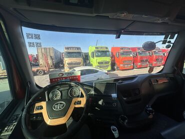 Тягачи: Тягач, 2020 г., Без прицепа — 8