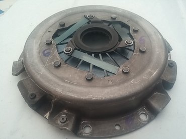 Auto delovi: Korpa kvačila lada karavan, lada niva 1. 6 i stariji modeli lada — 2