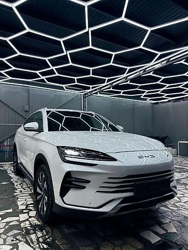 BYD: BYD Song Plus: 2024 г., Гибрид, Кроссовер — 3