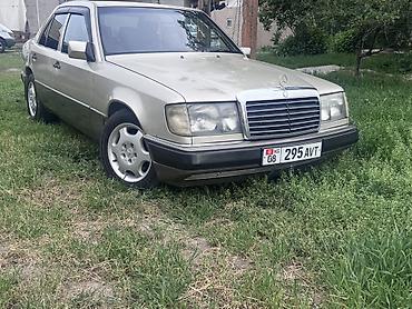 авто полироль: Mercedes-Benz W124: 1990 г., 2.3 л, Механика, Бензин, Седан — 4