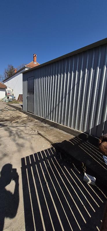 Građevinarstvo i rekonstrukcija: MONTAŽNE GARAZE – JAKA KONSTRUKCIJA, BRZA MONTAŽA Izrada i montaža — 2