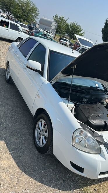 аз авто: VAZ (LADA) Priora: 1.6 l | 2014 il Sedan