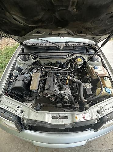 2 9 тди: Audi 100: 1994 г., 2 л, Кол менен иштөөчү, Бензин, Универсал — 9
