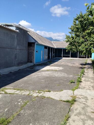 Həyət evləri və villaların satışı: 5 otaqlı, 24 kv. m, Kredit yoxdur, Orta təmir — 4
