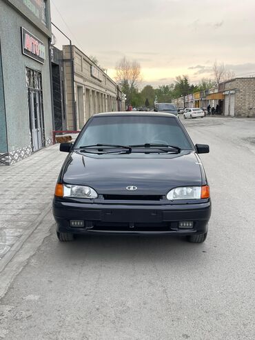 bar: VAZ (LADA) 2115 Samara: 1.6 l | 2010 il | 207700 km Sedan