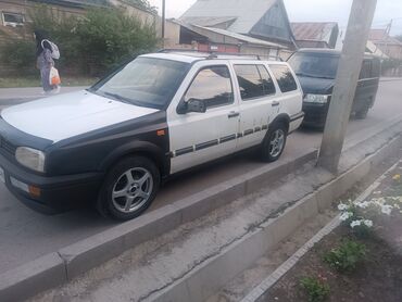 тойота раум 1997: Продается универсал Volkswagen Golf. Автомобиль в двухцветном