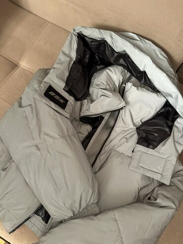 длинные женские кофты: Puxovik kurtka, Bershka, M
