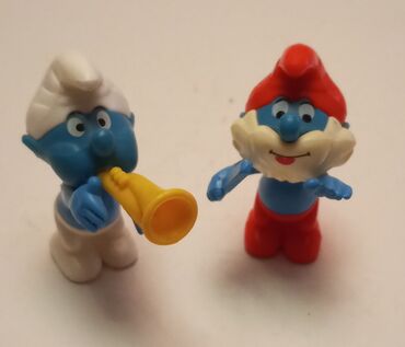 Oyuncaqlar: 1995 çi ilə aid qədimi kinder puzzle oyuncaqlar.Yeddi ədəddir.İdeal — 7