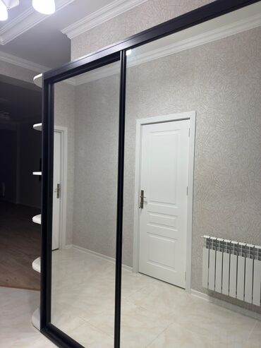 Dolablar: Kupe, 2 qapılı Künc dolab, Dəhliz dolabı — 1